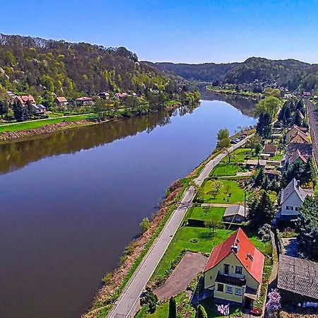 Villa Elbvilla Mit Sauna Und Kamin Mit Privatem Zugang Zur Elbe Pirna