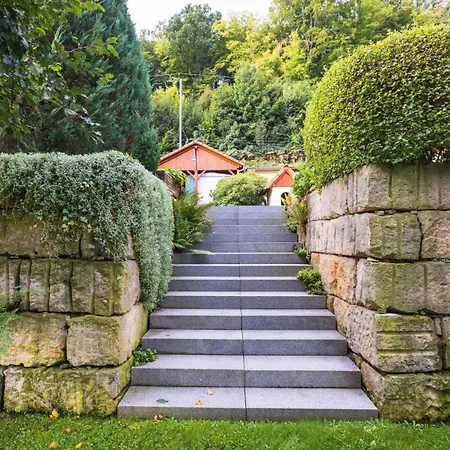 ヴィラ Elbvilla Mit Sauna Und Kamin Mit Privatem Zugang Zur Elbe ピルナ