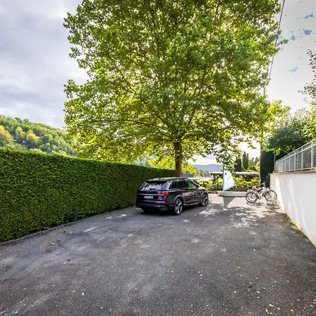 Elbvilla Mit Sauna Und Kamin Mit Privatem Zugang Zur Elbe ヴィラ *